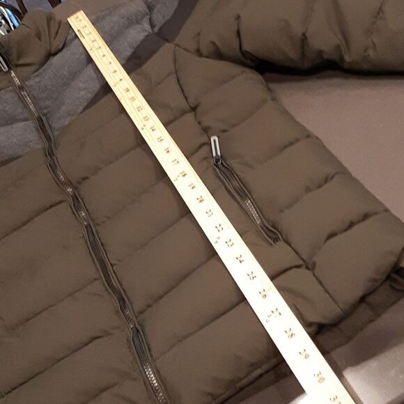 Outdoor Black and Gray Puffer Jacket - Picture 13 of 15